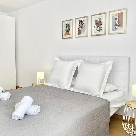 Sofia Suites Cambrils Exterior photo